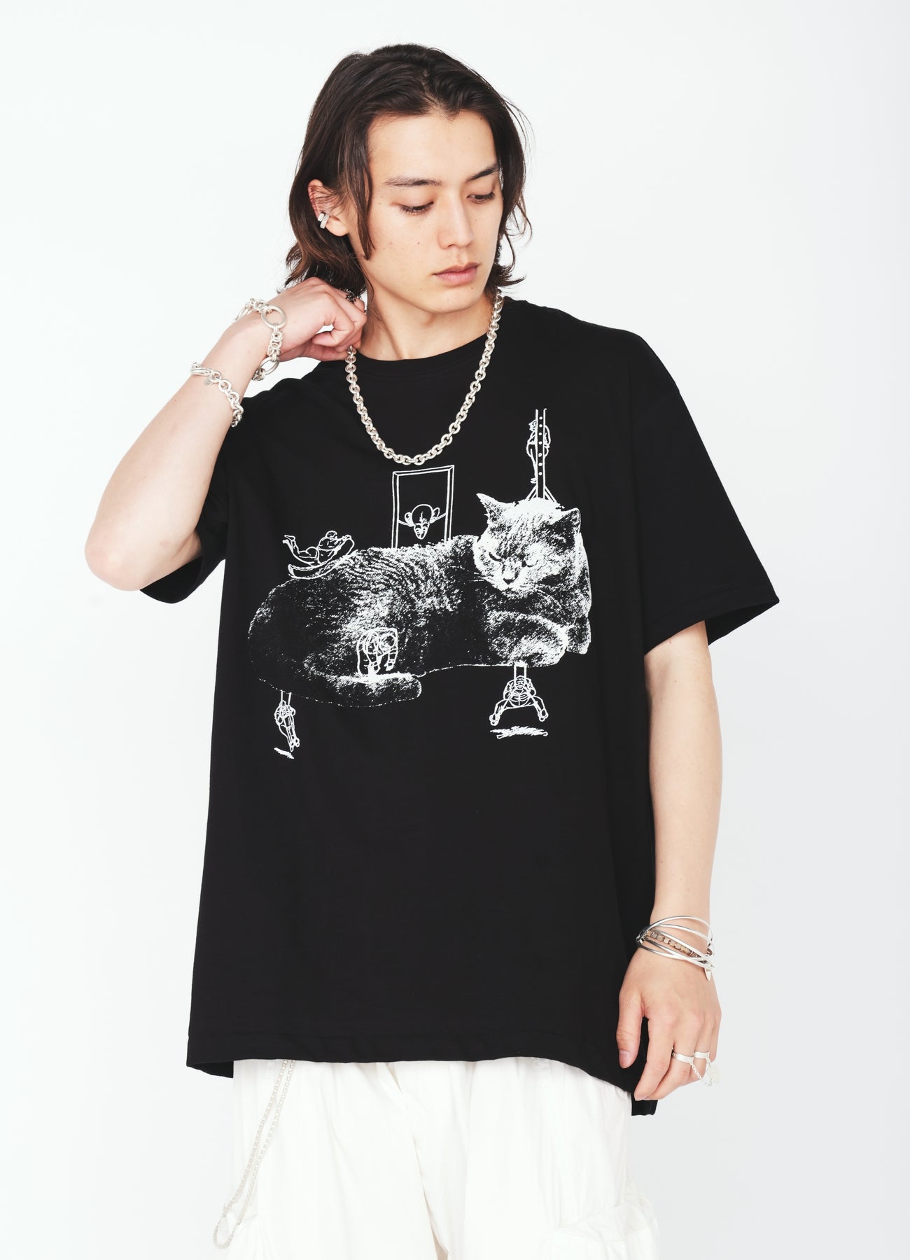 GRAPHIC T-SHIRT -CAT AMUSEMENT PARK-