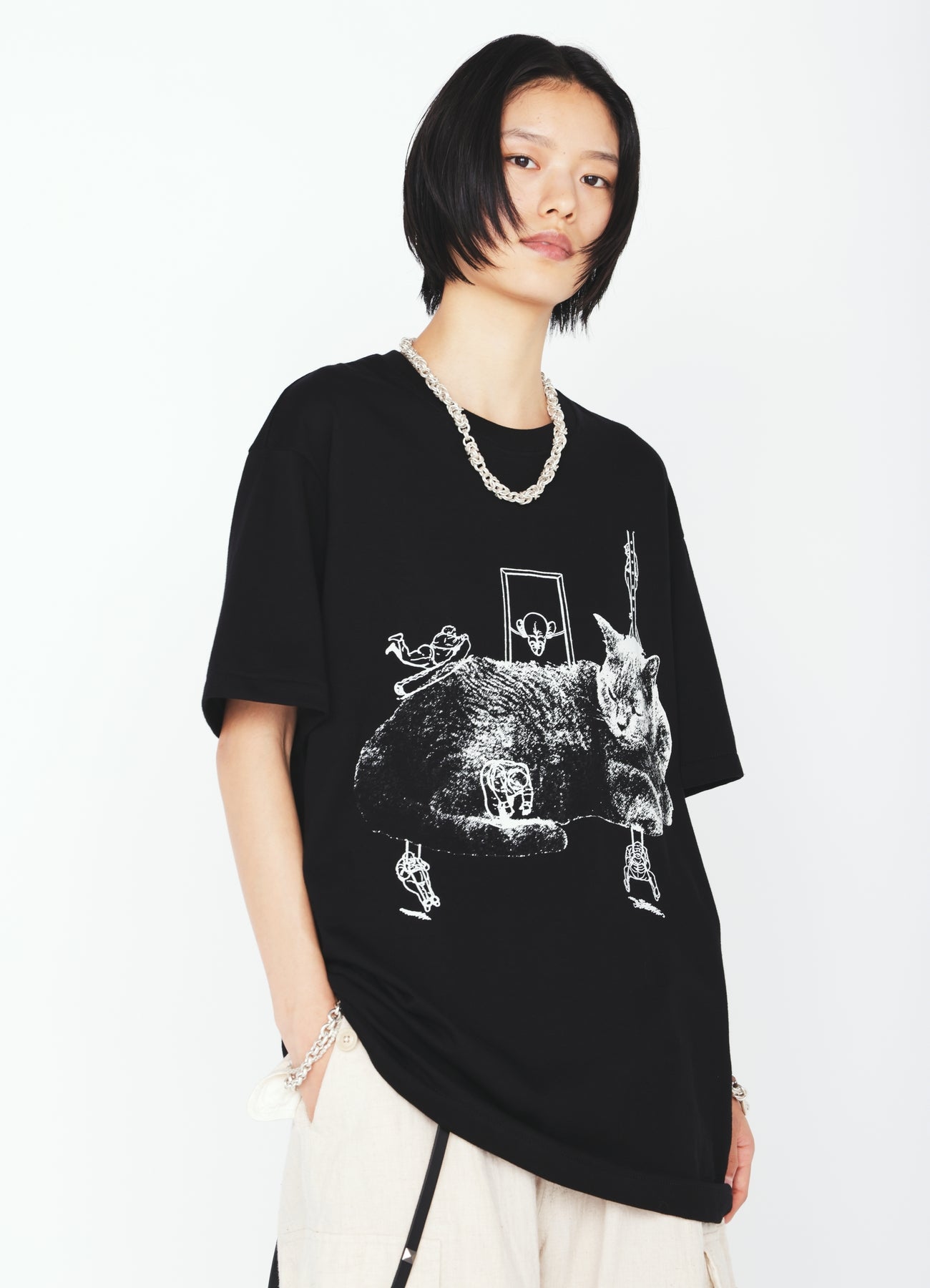 GRAPHIC T-SHIRT -CAT AMUSEMENT PARK-