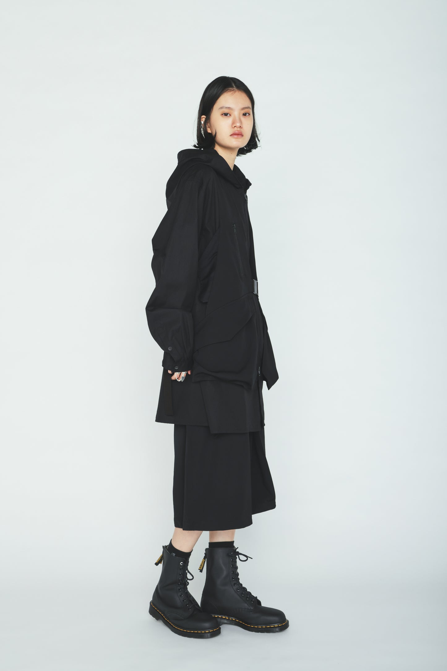 WASHER WOOL GABARDINE SIDE BELTED VEST