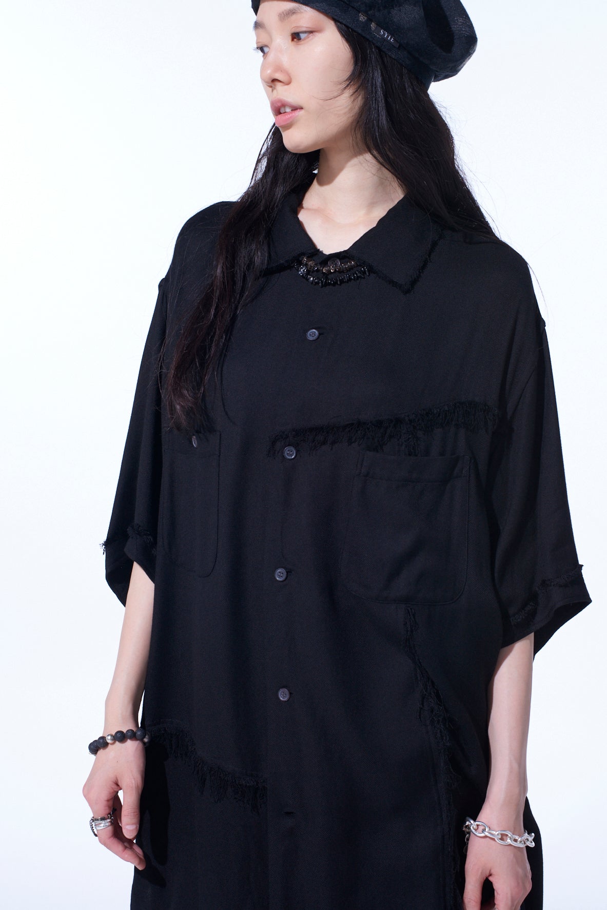 VISCOSE TWILL CUT-OFF OPEN-COLLAR SHIRT