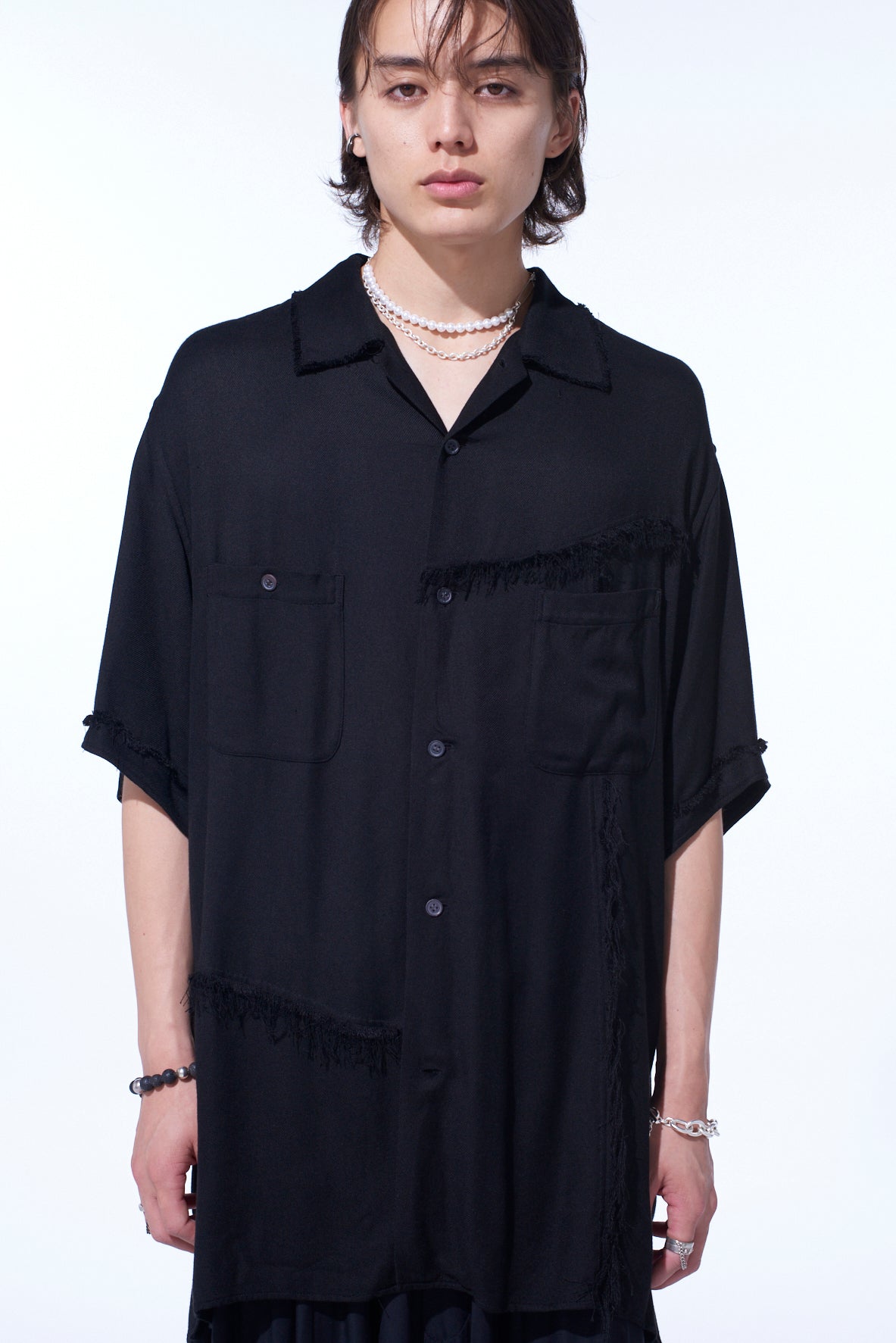 VISCOSE TWILL CUT-OFF OPEN-COLLAR SHIRT
