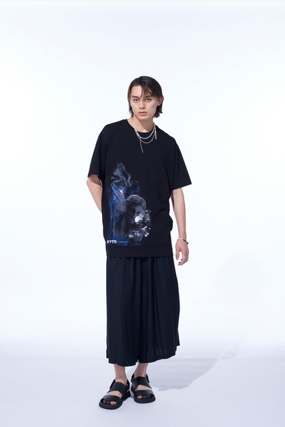 GRAPHIC T-SHIRT -STATUE-