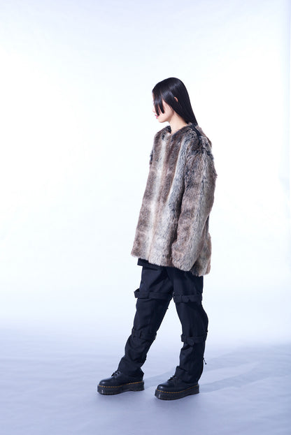 ANIMAL PATTERN ECO FUR CREW NECK PULLOVER