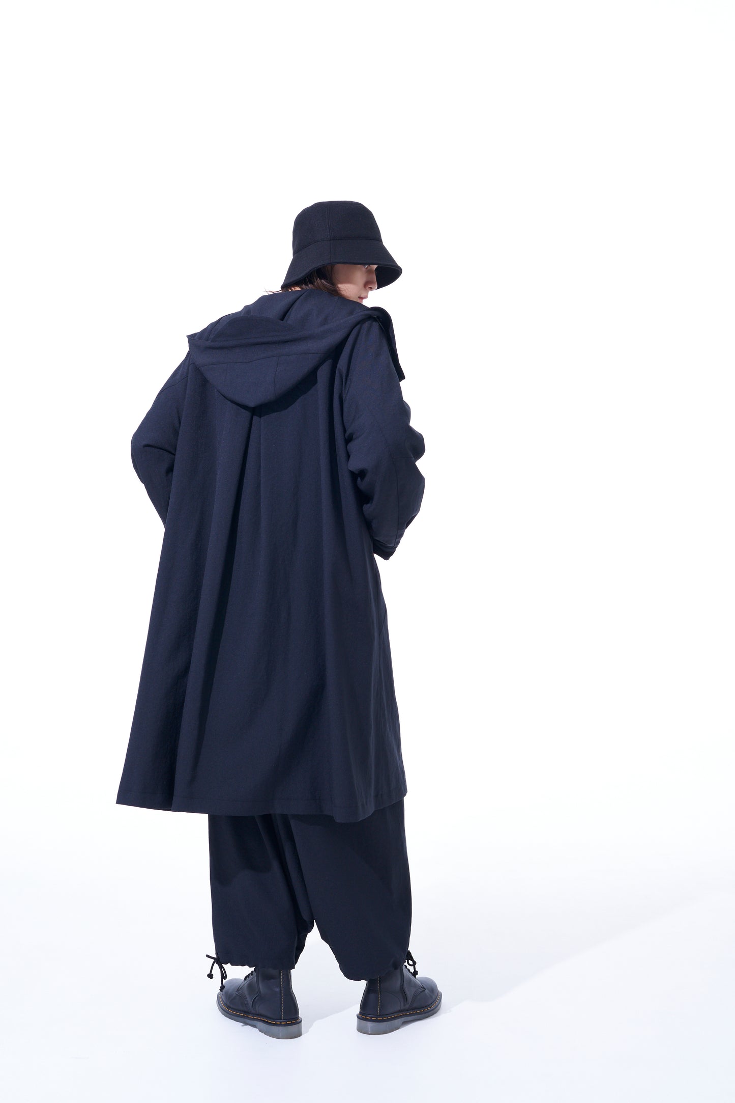 PE/STRETCH TWILL OVERSIZED TECH HOODED COAT WITH FUNCTIONAL LINING