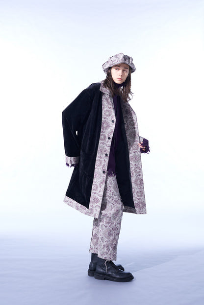 VELVETEEN LONG COAT WITH GOBELINS JACQUARD SWITCHED DESIGN