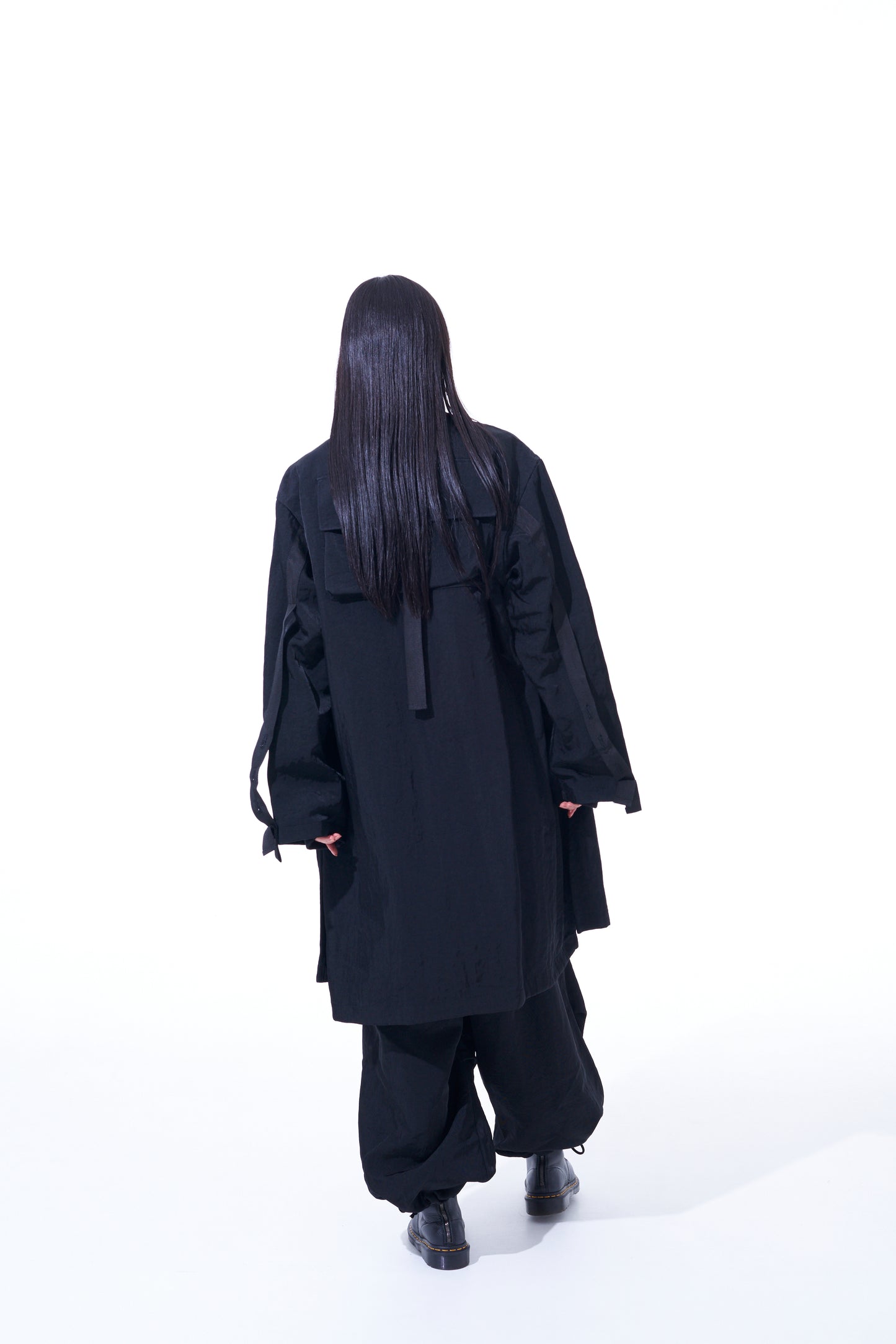 WASHED HIGH-DENSITY NYLON TWILL LONG JACKET WITH MULTIPLE POCKETS