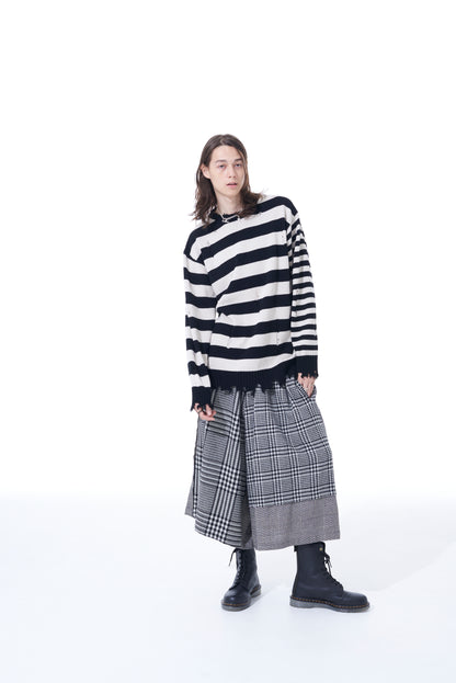 STRIPED PULLOVER KNIT WITH DAMAGED EDGES