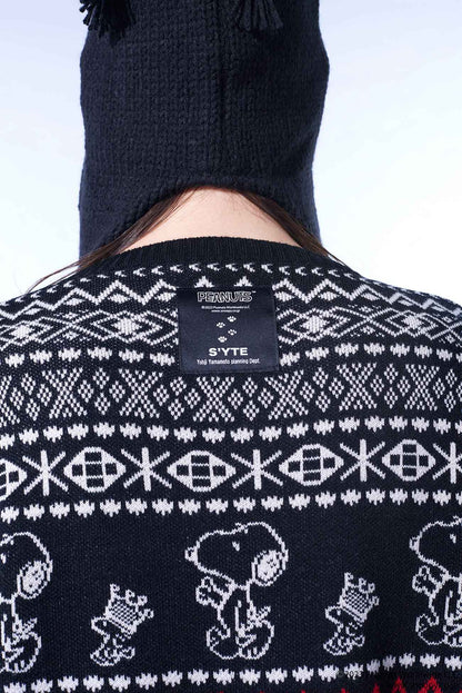 S'YTE x PEANUTS BULKY WOOL UNIQUE NORDIC PATTERN PULL OVER