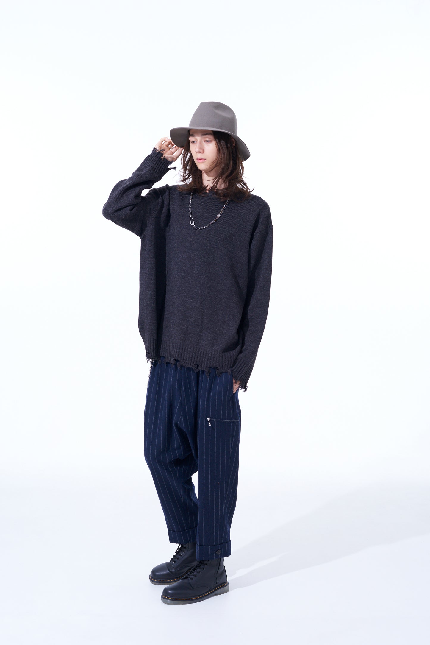 7G BULKY WOOL DAMAGE ROUND NECK PULLOVER