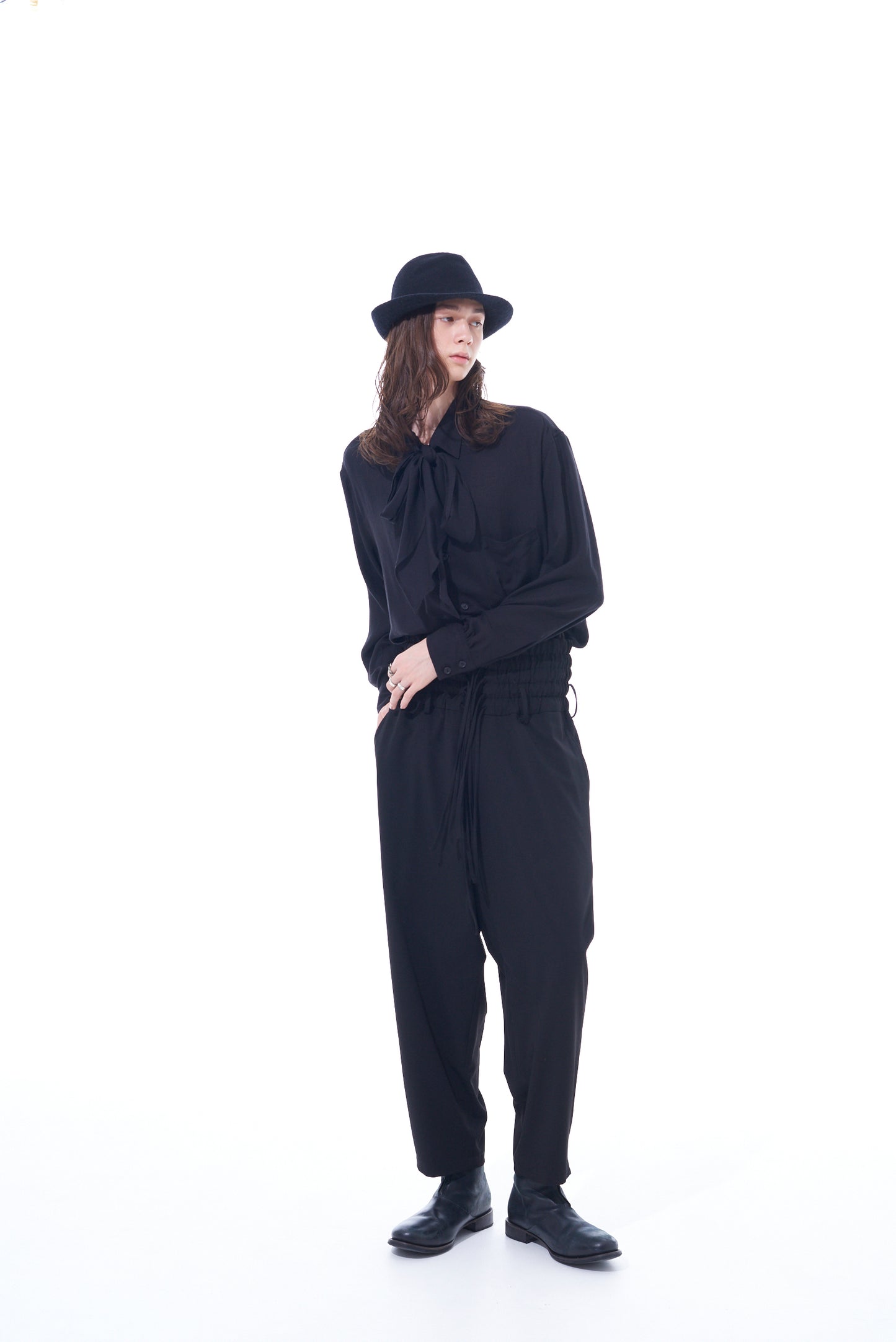 PE/RAYON GABARDINE STRETCH  SHIRRING AND LACES WAIST PANTS