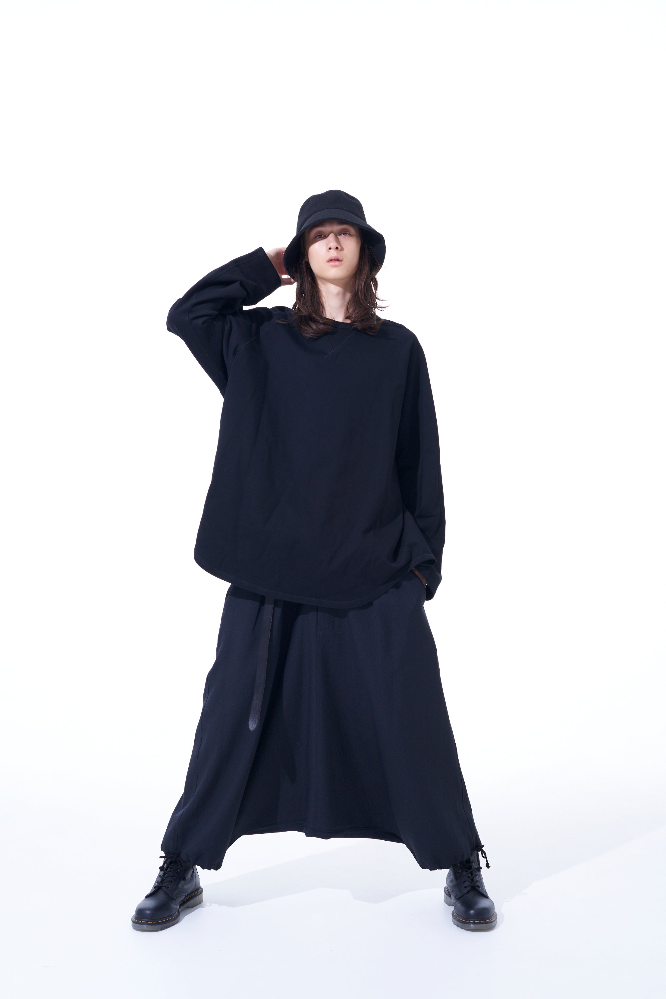 PE/STRETCH TWILL DEEP RISE SAROUEL PANTS WITH DRAWCORD HEM – THE SHOP YOHJI YAMAMOTO PE/STRETCH TWILL DEEP RISE SAROUEL PANTS WITH DRAWCORD HEM – THE SHOP YOHJI YAMAMOTO