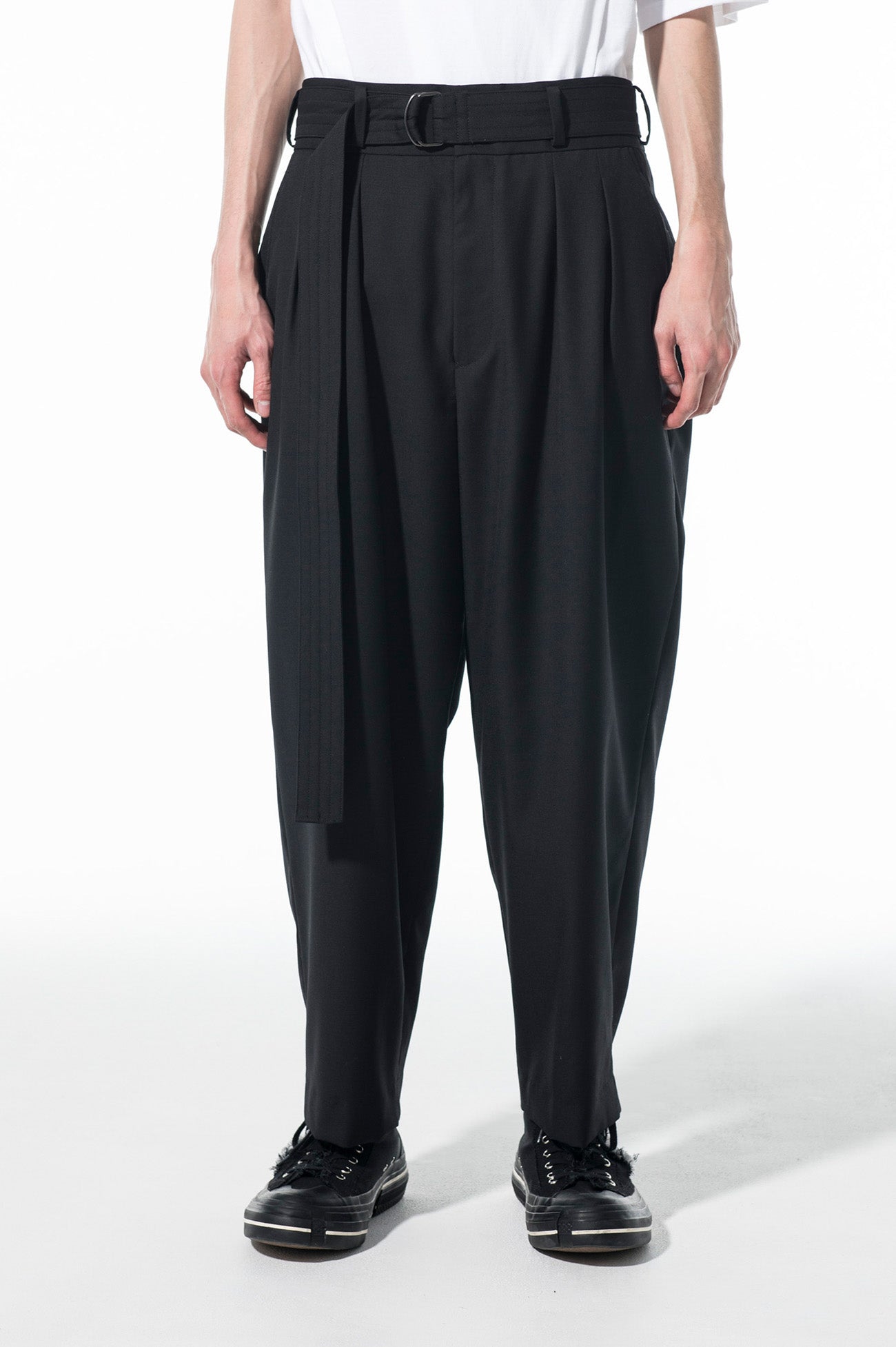 T/W GABARDINE 2-TUCK TAPERED BELT PANTS – THE SHOP YOHJI YAMAMOTO