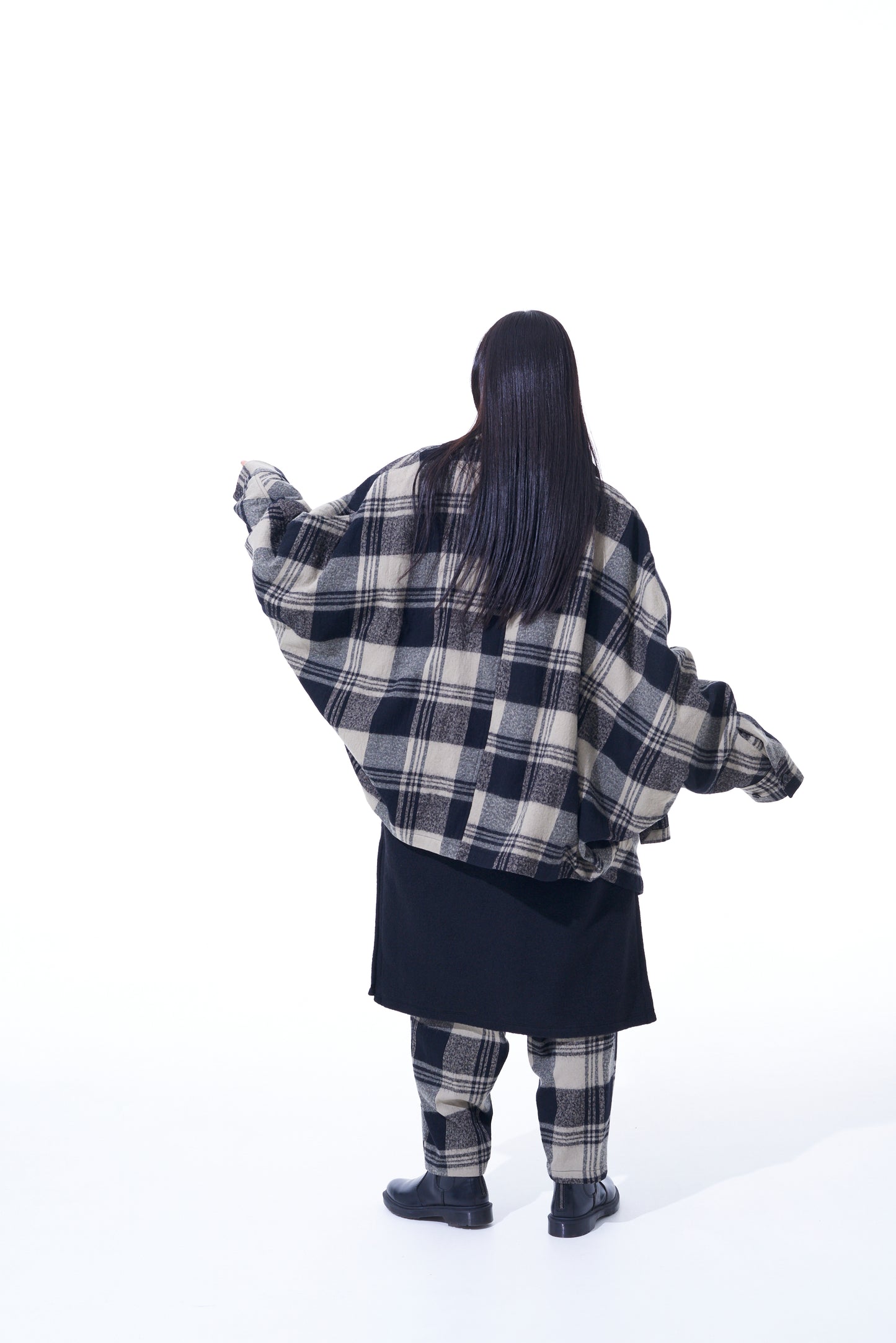 SHRUNKEN CHECK TWILL DOLMAN SLEEVE CARDIGAN WITH STOLE COLLAR