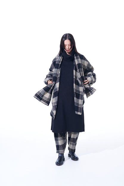 SHRUNKEN CHECK TWILL DOLMAN SLEEVE CARDIGAN WITH STOLE COLLAR