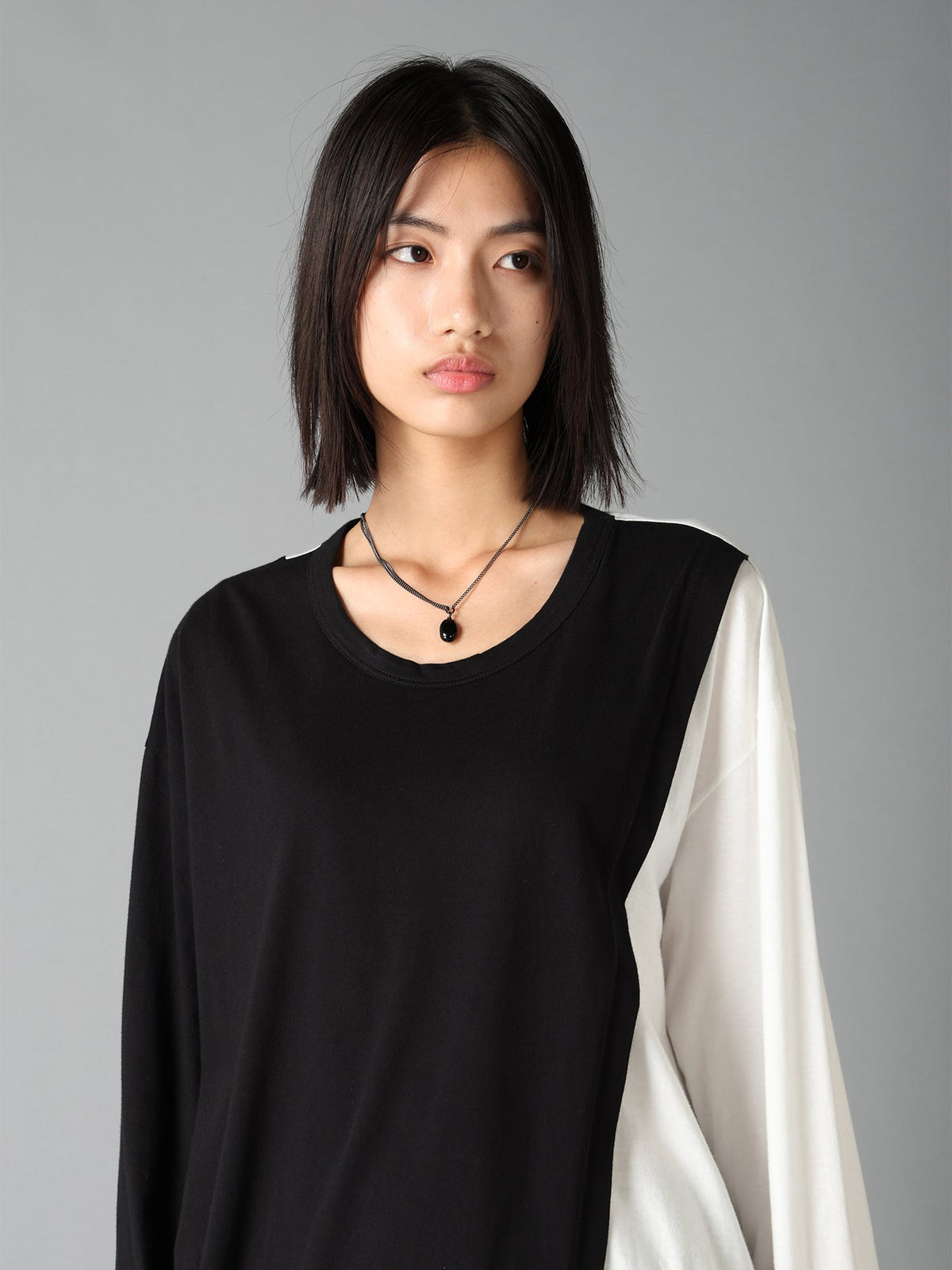 ONYX DROP NECKLACE