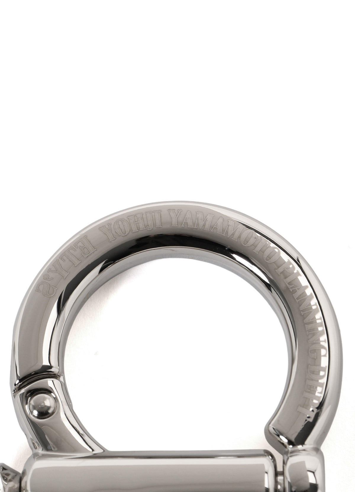 BAR STYLE LEATHER STRAP KEY FLOCK