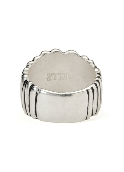 INDIAN MOTIF TEXTURED BAND RING