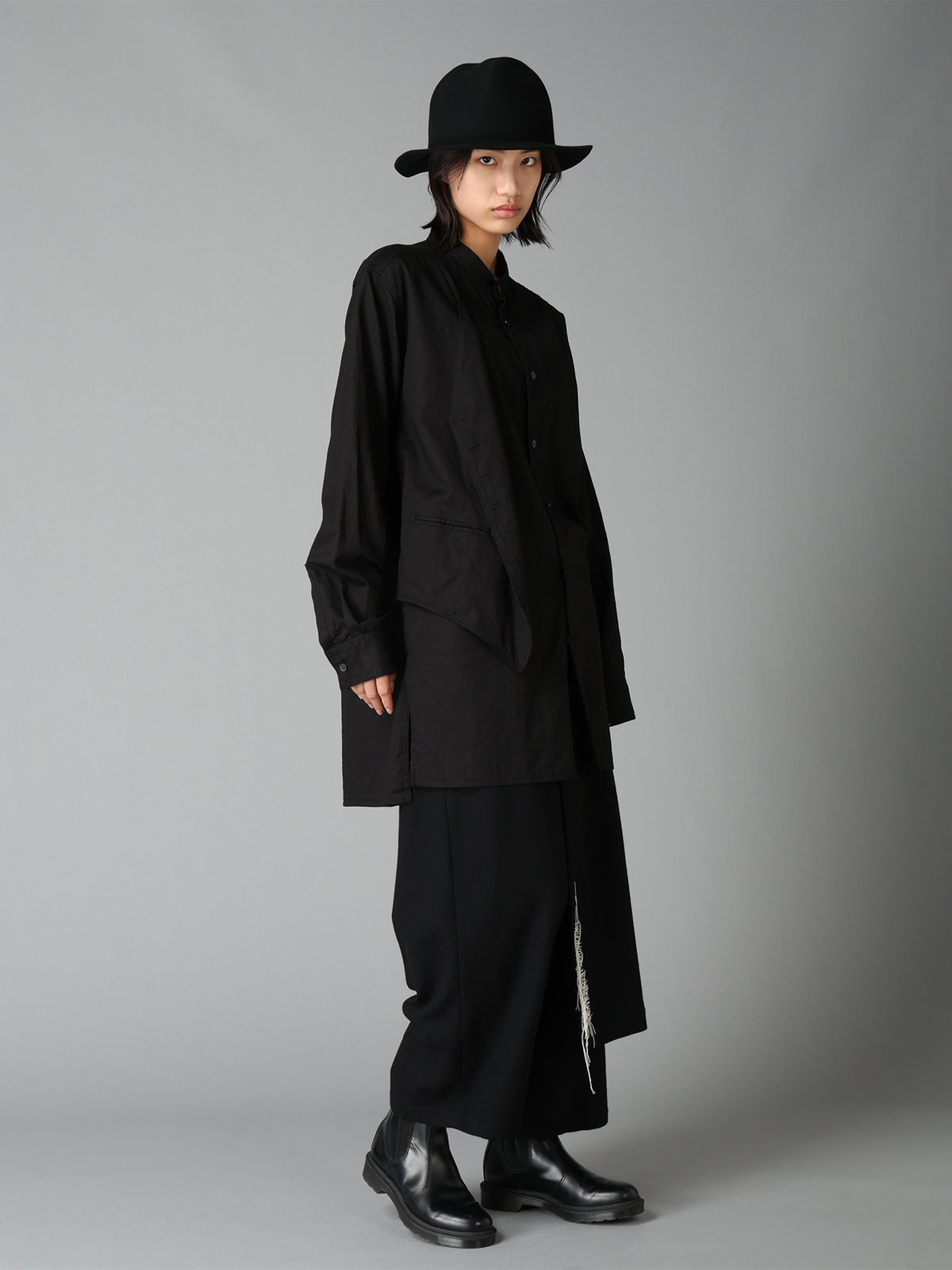 COTTON TWILL VEST-FRONT COLLARLESS SHIRT