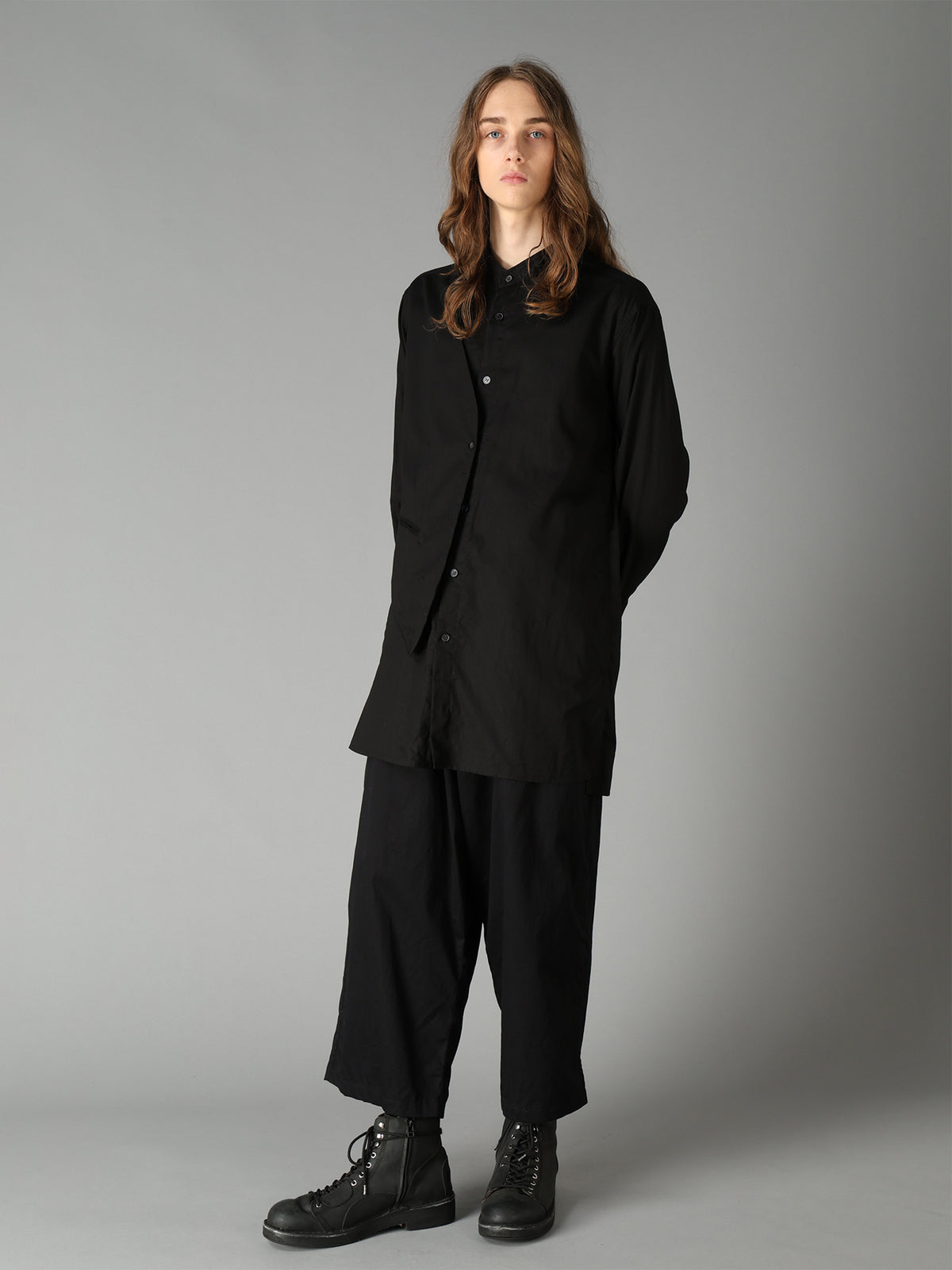 COTTON TWILL VEST-FRONT COLLARLESS SHIRT