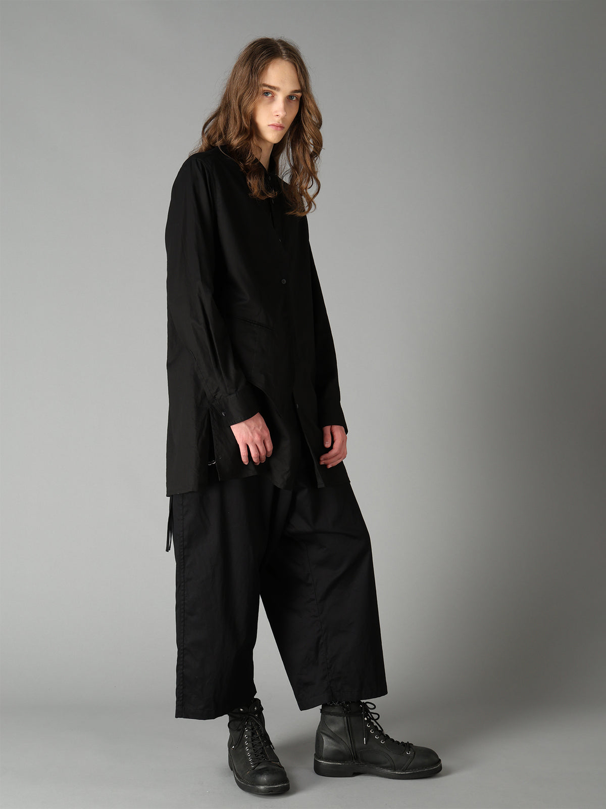 COTTON TWILL VEST-FRONT COLLARLESS SHIRT