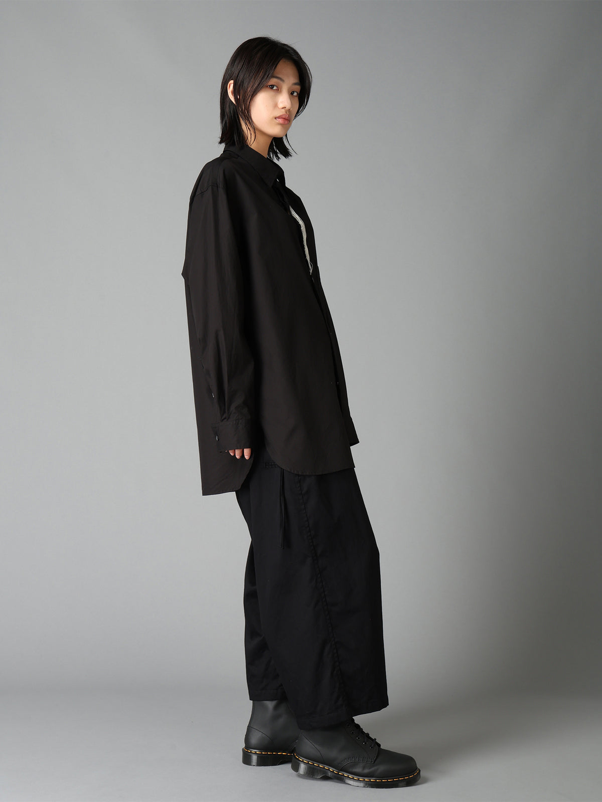 100/2 COTTON BROAD HALF CONCEALED PLACKET RAGULAR SHIRT