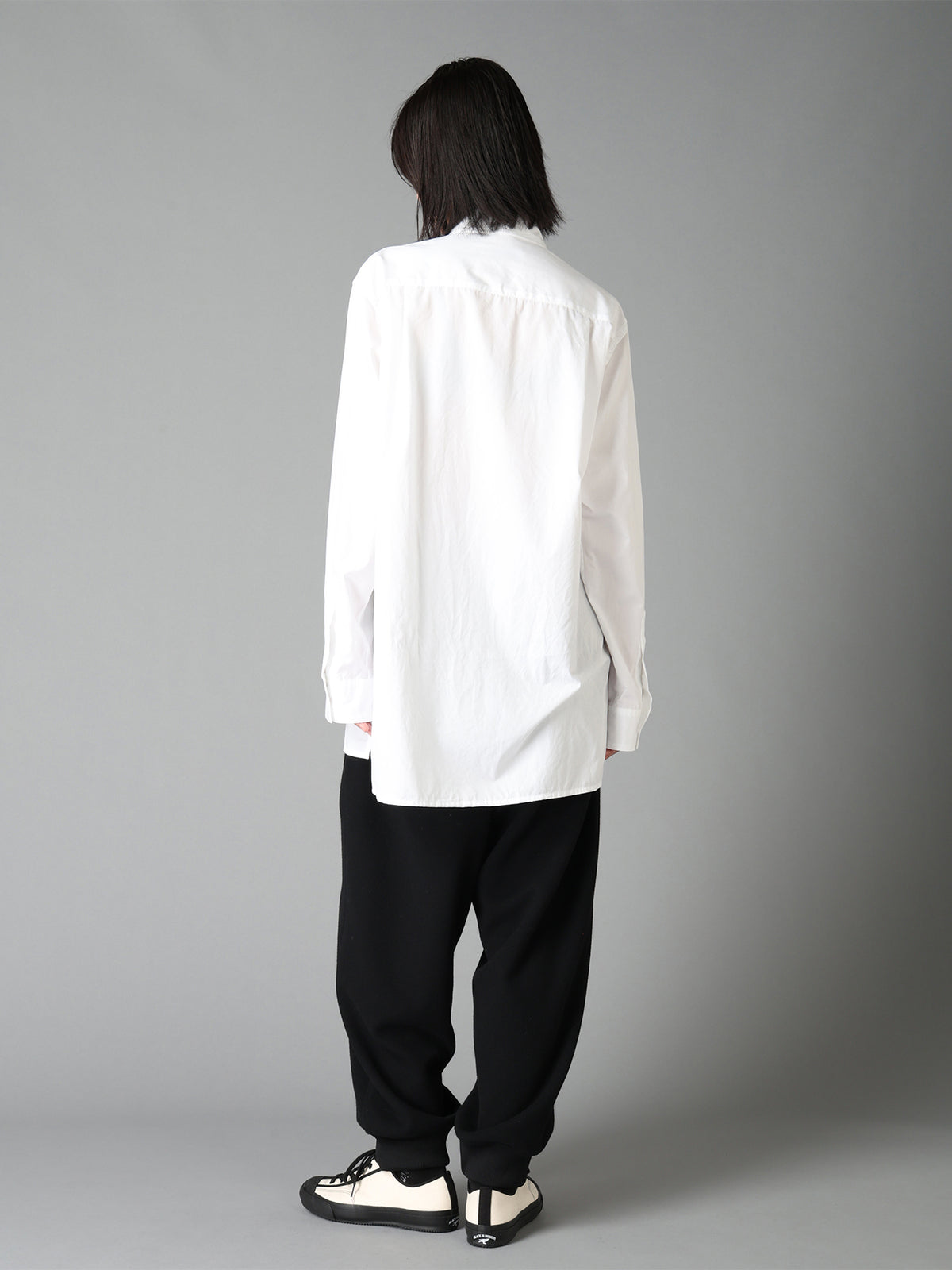 100/2 COTTON BROAD COLLAR BUTTON REGULAR SHIRT