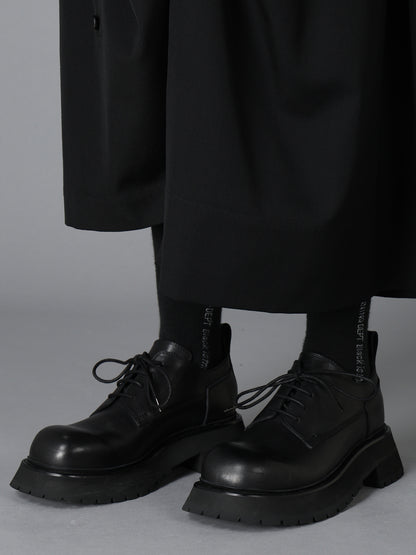 BULKY LEATHER ROUND TOE LACE-UP SHOES
