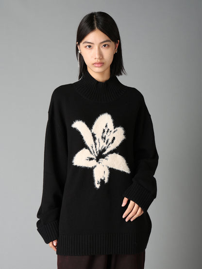 FLOCKED LILY MOTIF KNIT TURTLE NECK PULLOVER