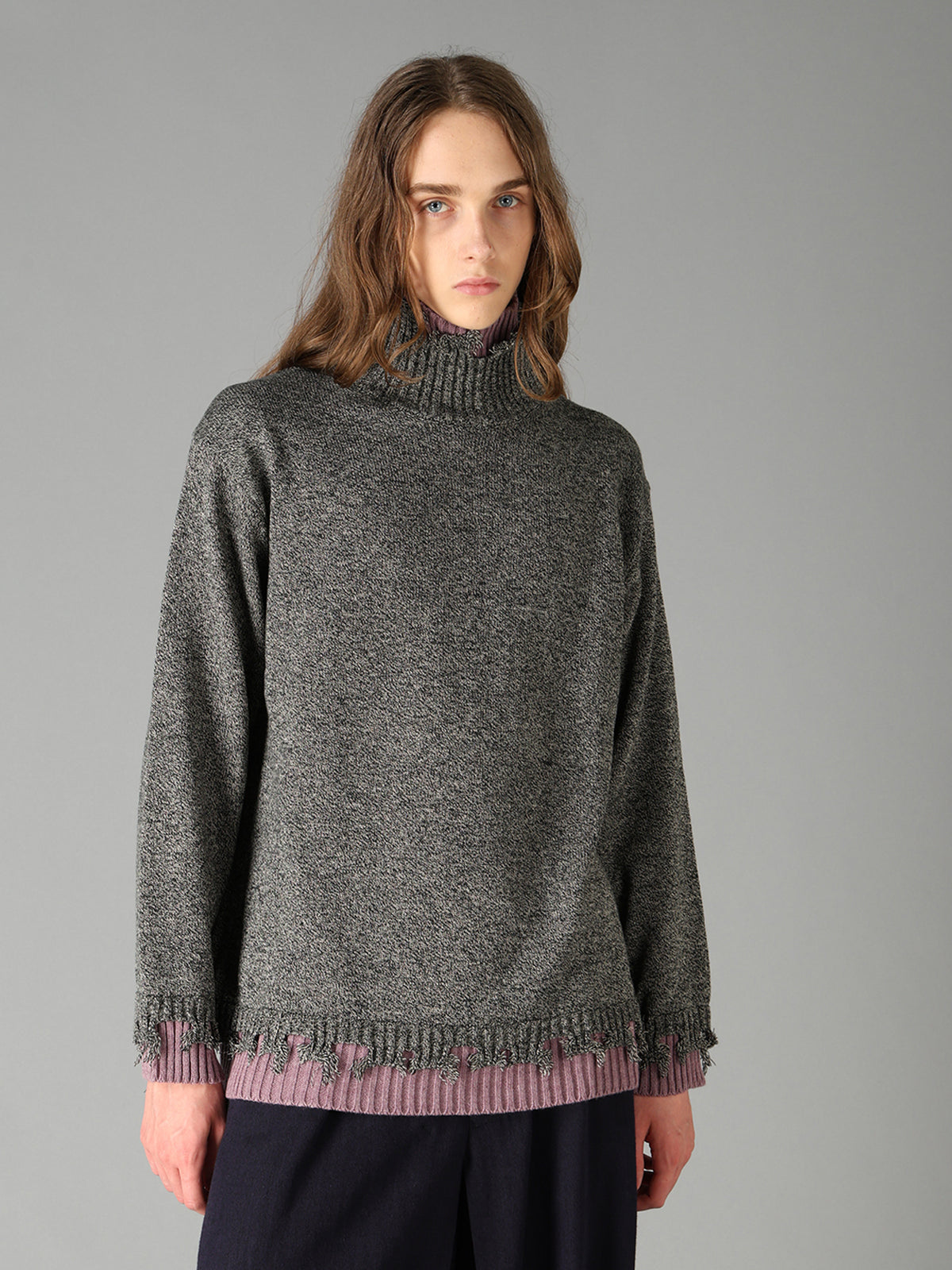 BULKY WOOL BLEND DAMAGED DETAIL TURTLE NECK PULLOVER