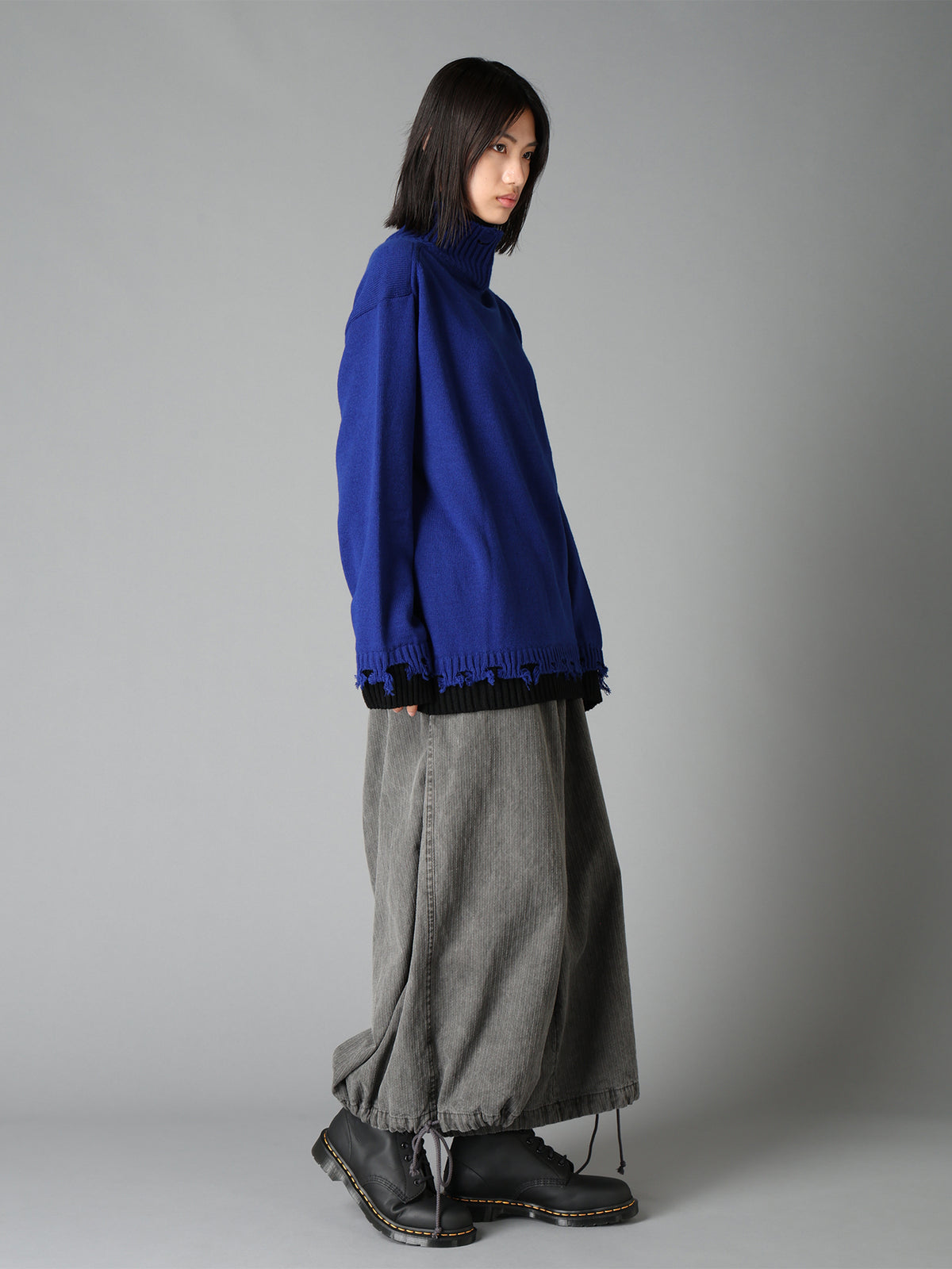 BULKY WOOL BLEND DAMAGED DETAIL TURTLE NECK PULLOVER