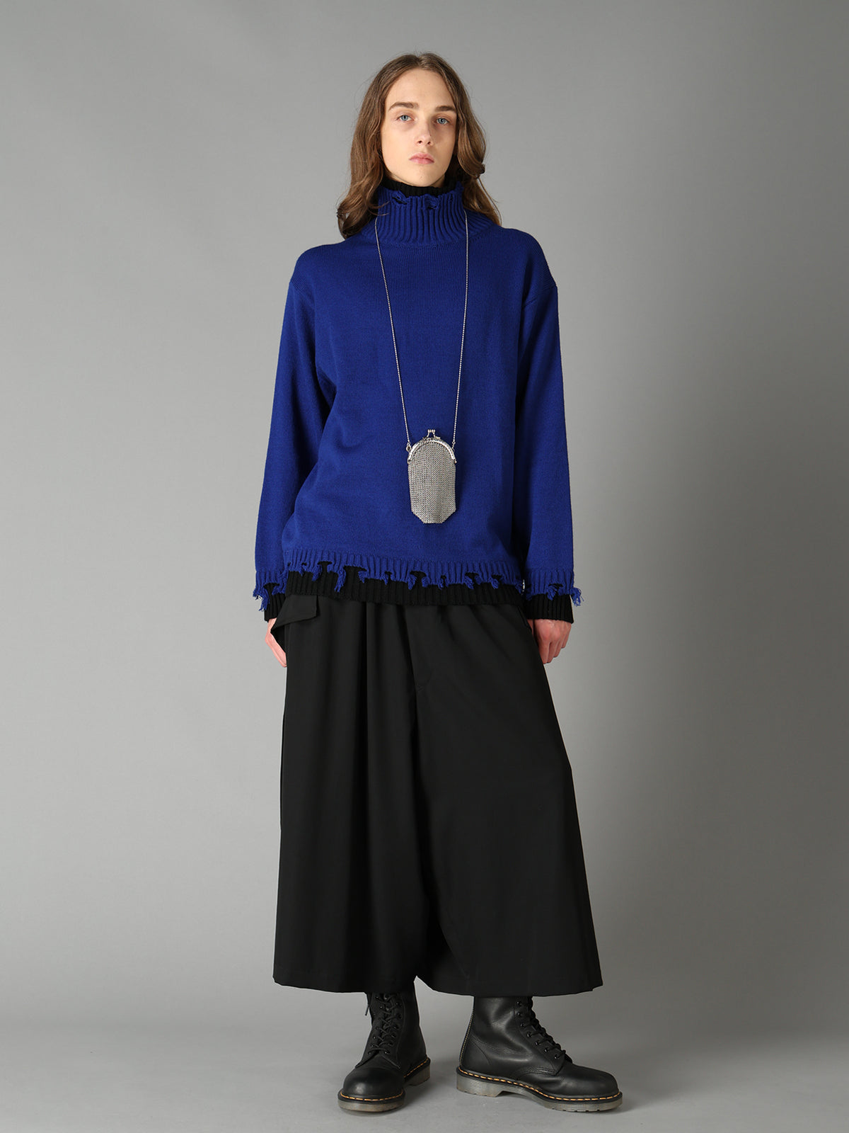 BULKY WOOL BLEND DAMAGED DETAIL TURTLE NECK PULLOVER