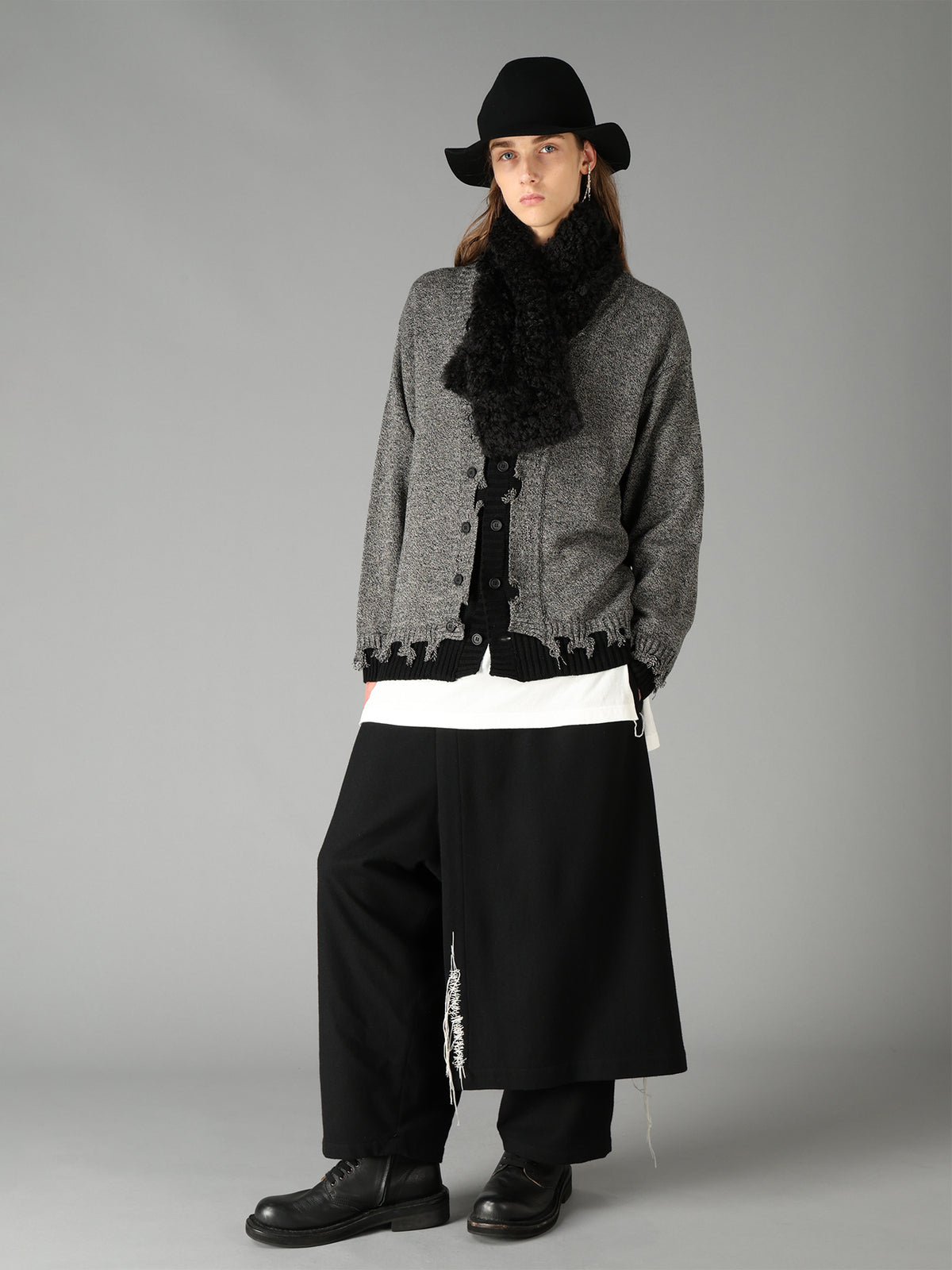 BULKY WOOL BLEND CONTRAST DAMAGED DETAIL CARDIGAN