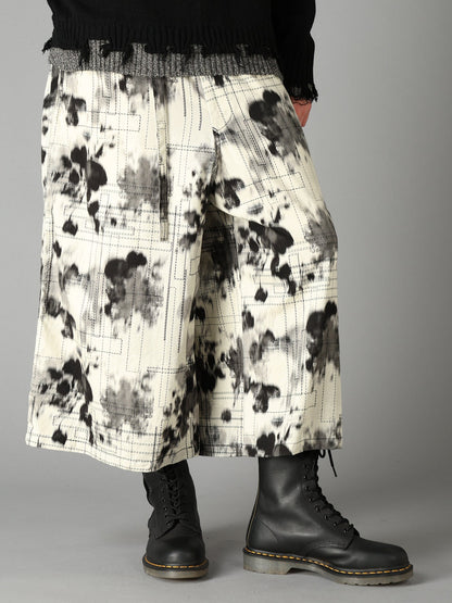 INK-WASH PRINTED BACK ERAP PANTS WITH DECORATIVE STITCH DETAILING