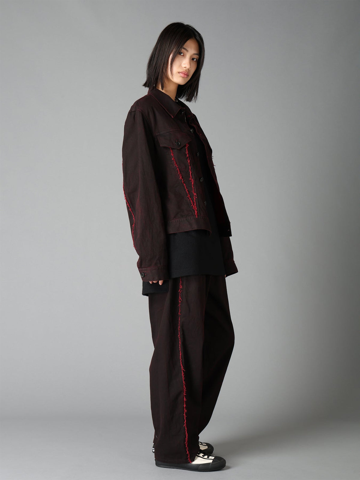 PIGMENT PRINT COTTON TWILL RAW-EDGE DETAIL PANTS WITH 5 POCKETS