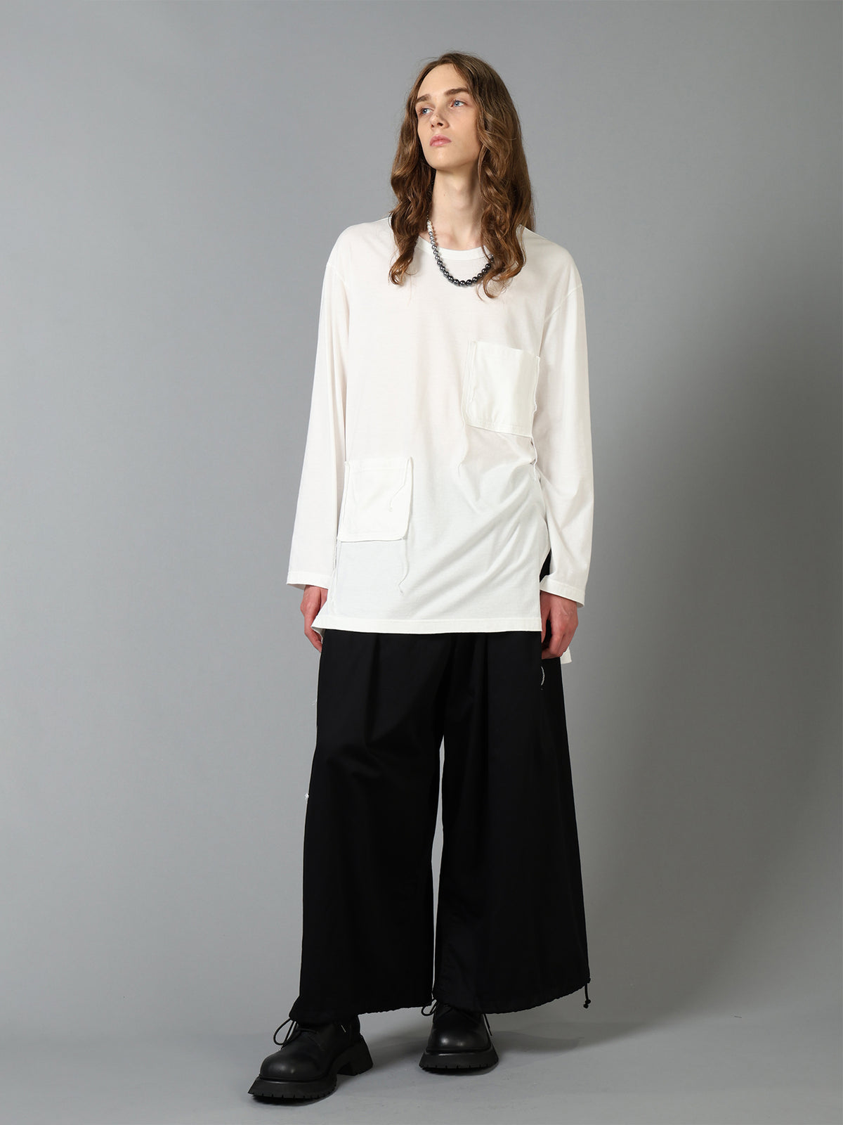 30/COTTON JERSEY T-SHIRT WITH 2 PATCH POCKETS