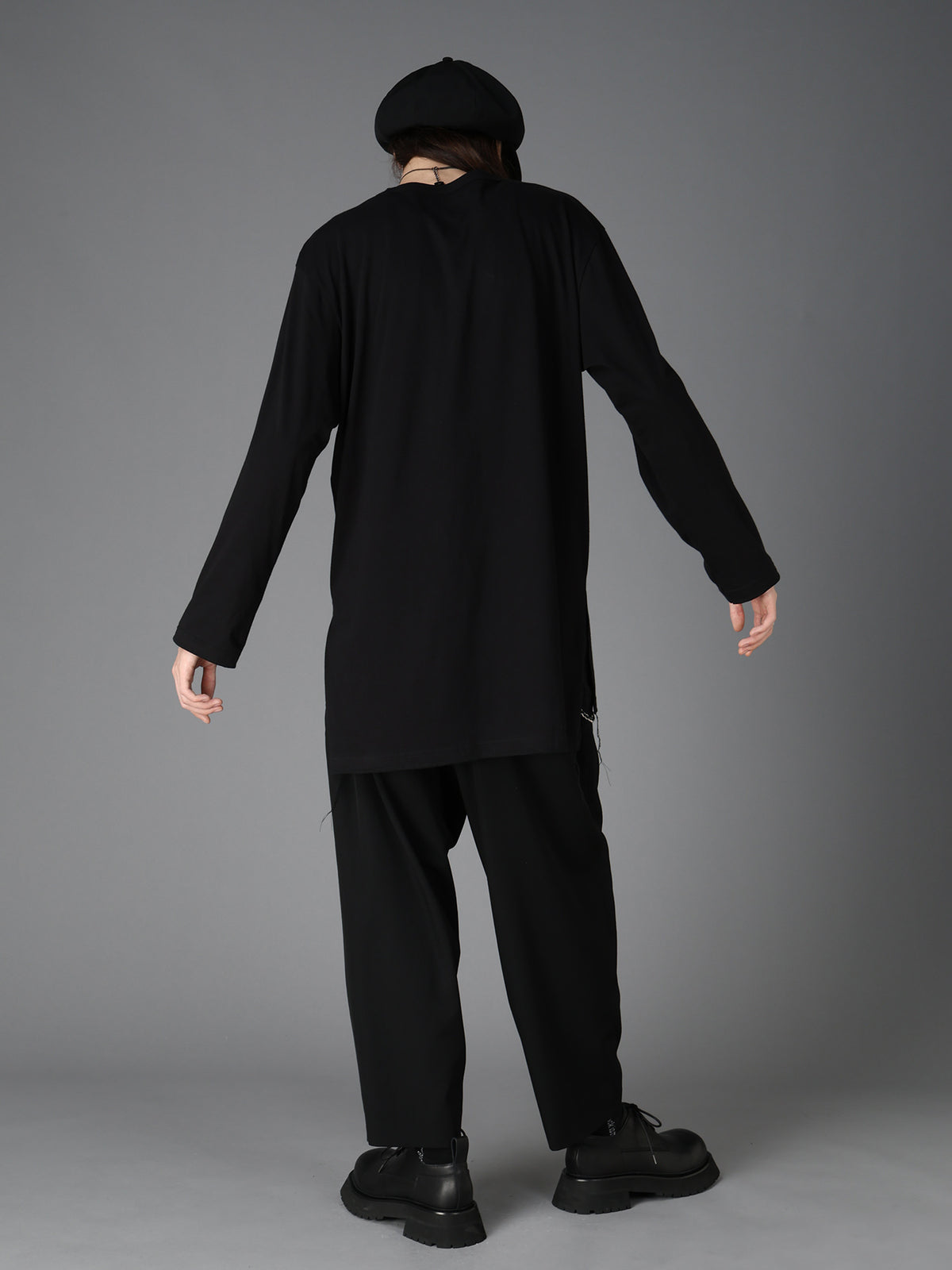30/COTTON JERSEY T-SHIRT WITH 2 PATCH POCKETS