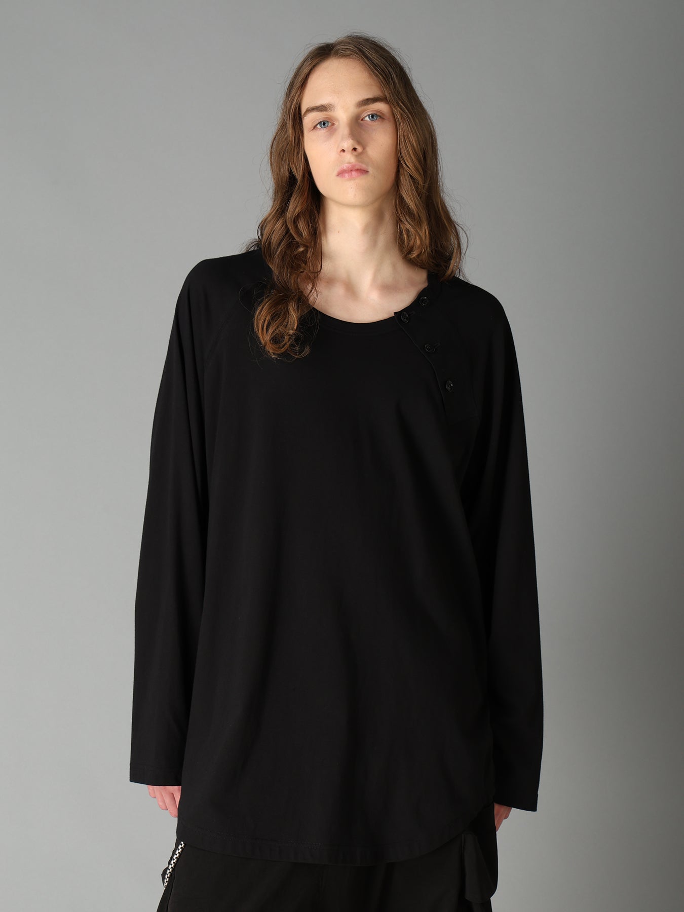 30/COTTON JERSEY RAGLAN SEAM HENLEY T-SHIRT – THE SHOP YOHJI YAMAMOTO
