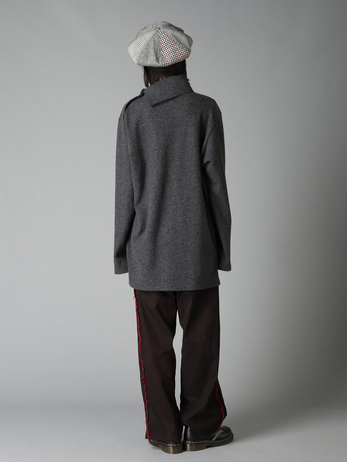 AIRY WOOL BLEND JERSEY TURTLENECK EMBROIDERED T-SHIRT