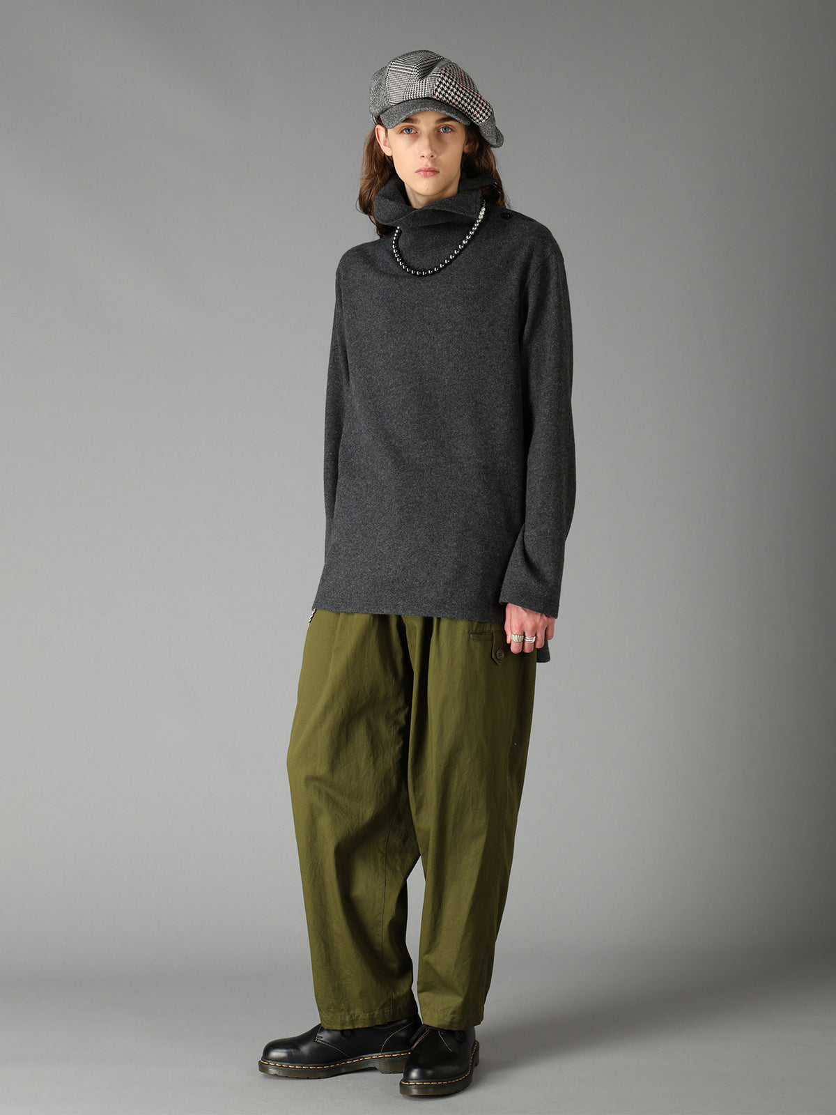 AIRY WOOL BLEND JERSEY TURTLENECK EMBROIDERED T-SHIRT