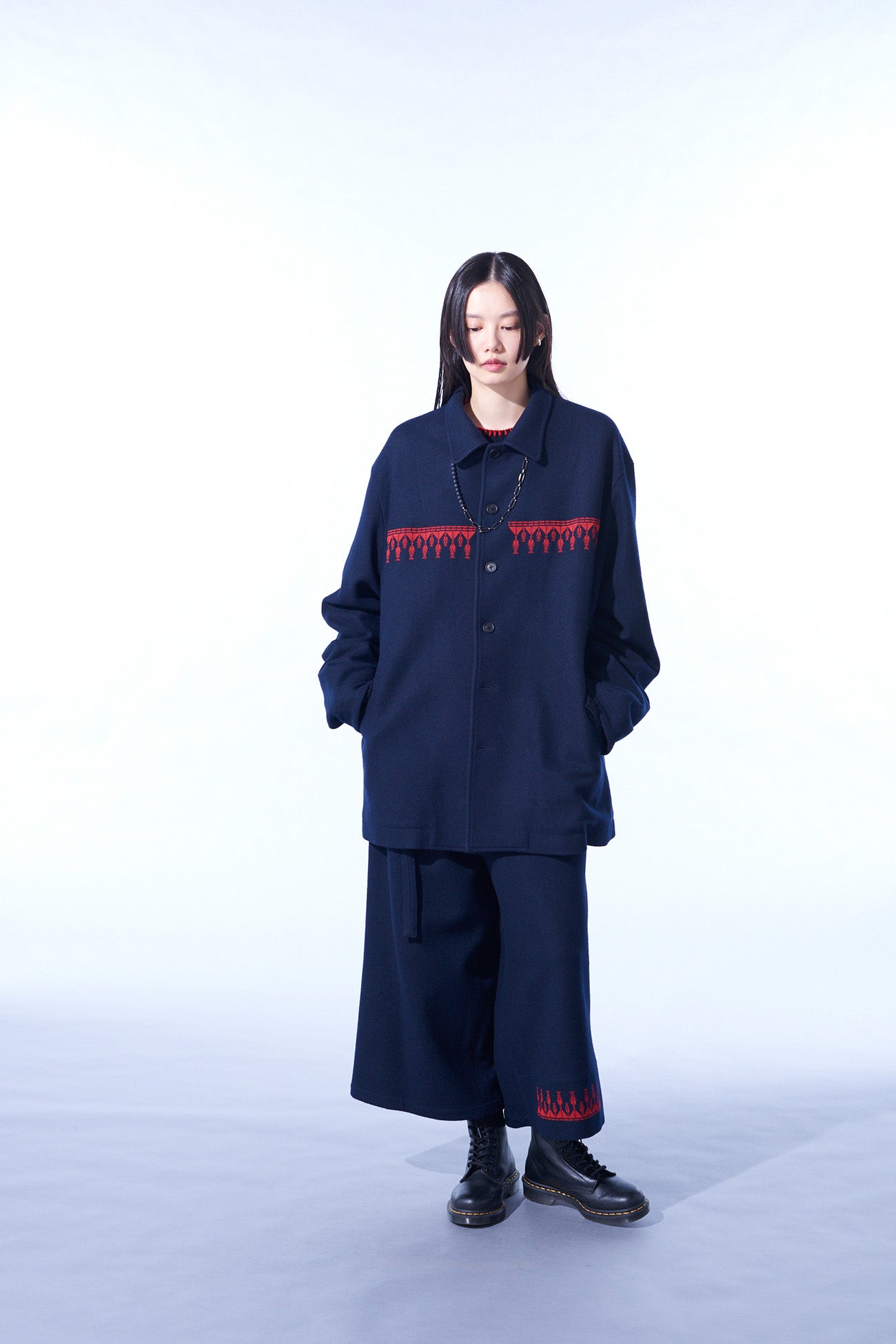 COMPRESSED JERSEY ETHNIC EMBROIDERED BLOUSON