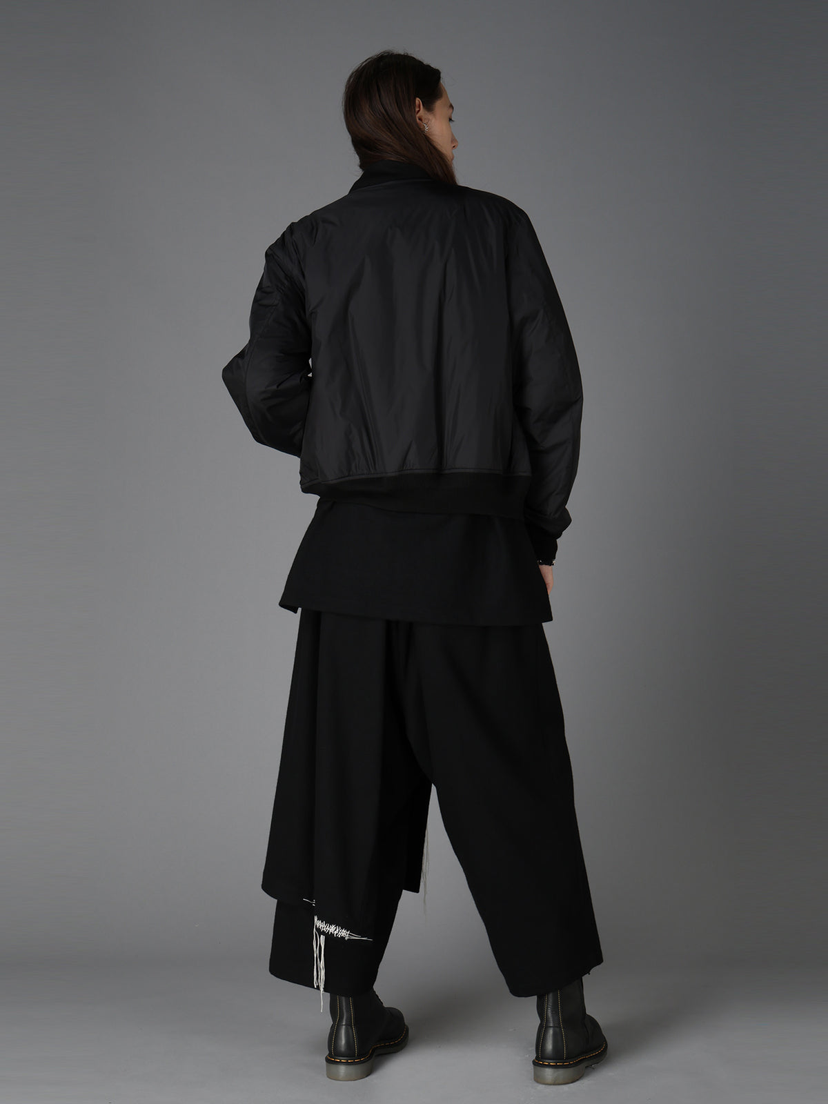 NYLON TWILL EMBROIDERY BOMBER JACKET