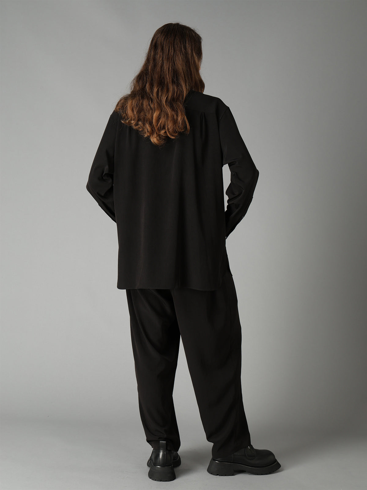 CREPE de CHINE  HALF CONCEALED PLACKET RAGULAR SHIRT