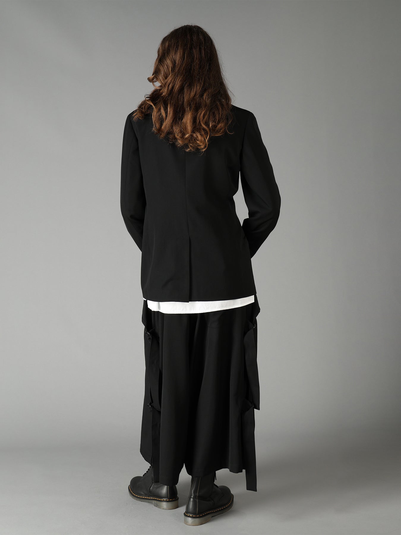 WASHER WOOL GABARDINE PEAK LAPEL BELTED JACKET – THE SHOP YOHJI