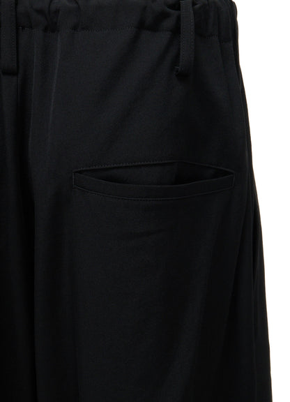 WASHER WOOL GABARDINE KNEE-TUCK PANTS