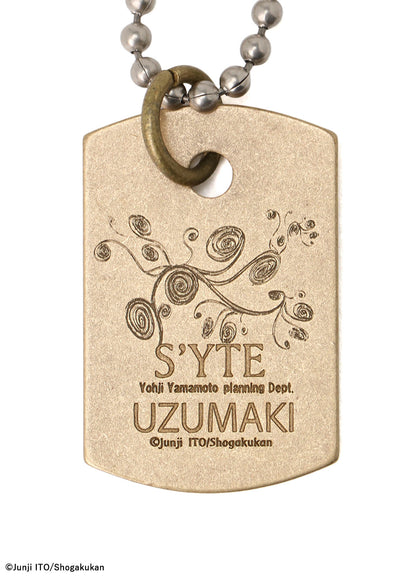 S'YTE × JUNJI ITO -UZUMAKI- AZAMI WEARING YOHJI YAMAMOTO DOG TAG CARABINER