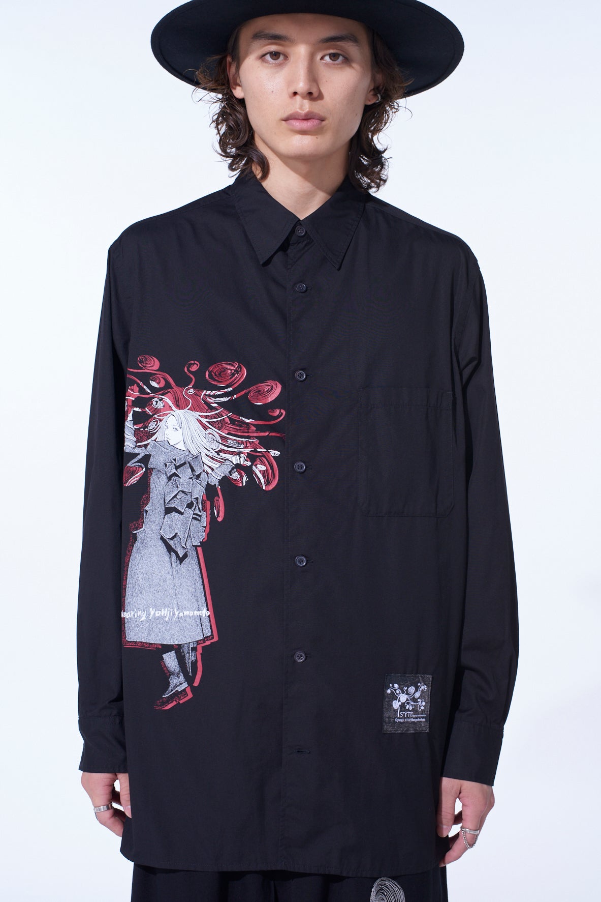 S'YTE × JUNJI ITO -UZUMAKI- KIRIE WEARING YOHJI YAMAMOTO PRINTED SHIRT