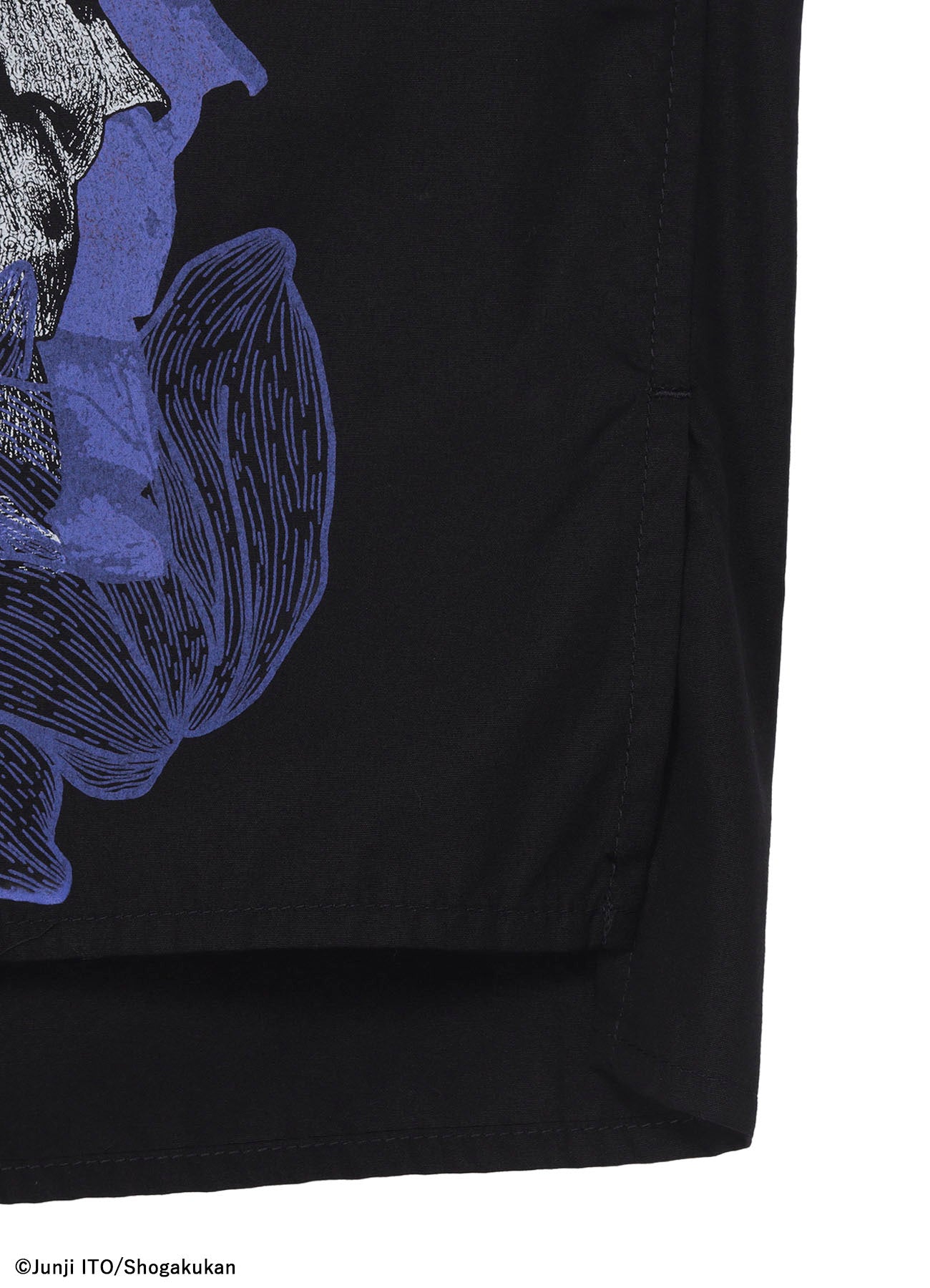 S'YTE × JUNJI ITO -UZUMAKI- AZAMI WEARING YOHJI YAMAMOTO PRINTED SHIRT