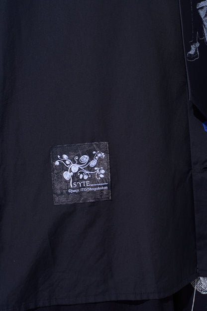 S'YTE × JUNJI ITO -UZUMAKI- AZAMI WEARING YOHJI YAMAMOTO PRINTED SHIRT