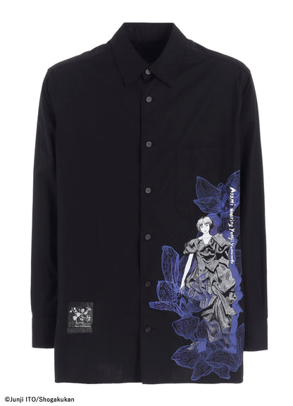 S'YTE × JUNJI ITO -UZUMAKI- AZAMI WEARING YOHJI YAMAMOTO PRINTED SHIRT