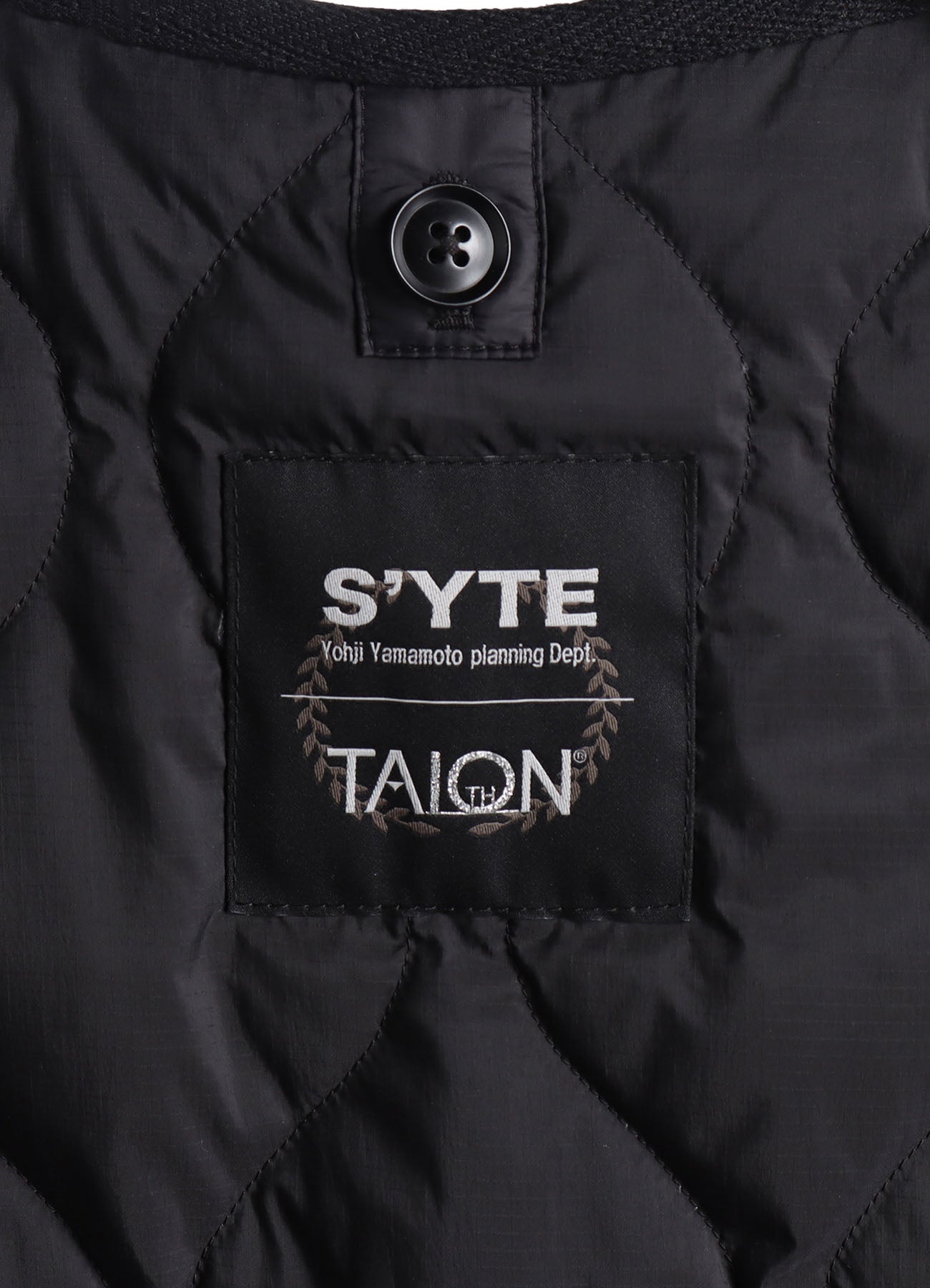 【S'YTE X TAION】HOODED COAT WITH QUILTED DOWN LINER